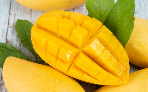Ripe mangoes have yellow flesh.