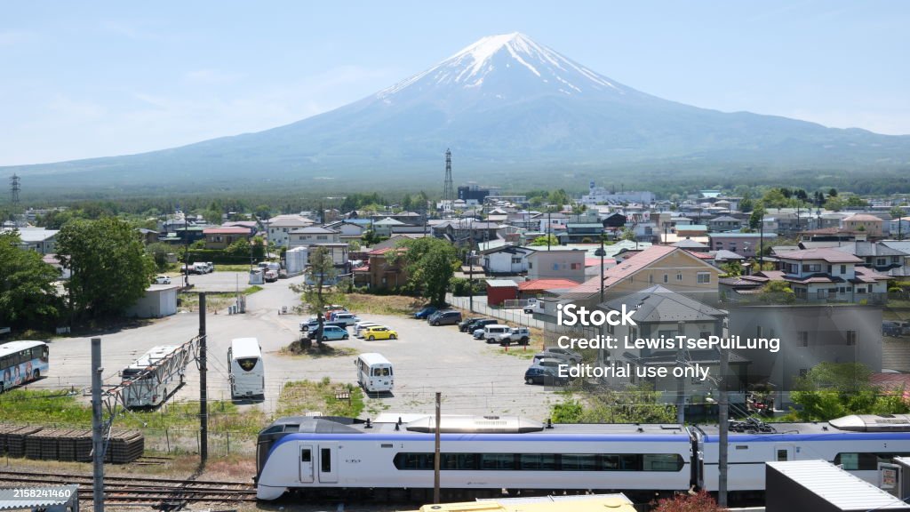 Fuji Excursion Train Spring Fuji Excursion Train And Mount Fuji Stock Photo - Download Image Now ...