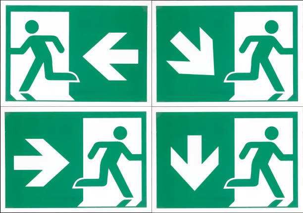 Emergency Direction Types 200+ Multi Directional Arrow Sign Photos Stock Photos, Pictures ...