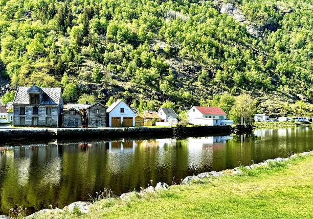 A small fishing villages architectures building reflect from the wsterway