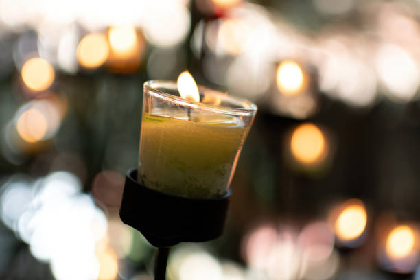 Bokeh from candle light blur and subject focus