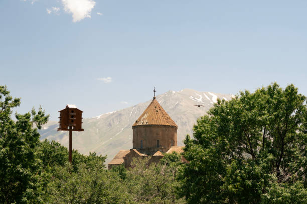 Armenian Cathedral Akdamar Church Architecture