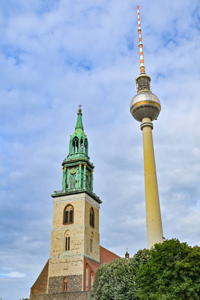 istock Berliner Fernsehturm - Berlin, Germany 2158736283