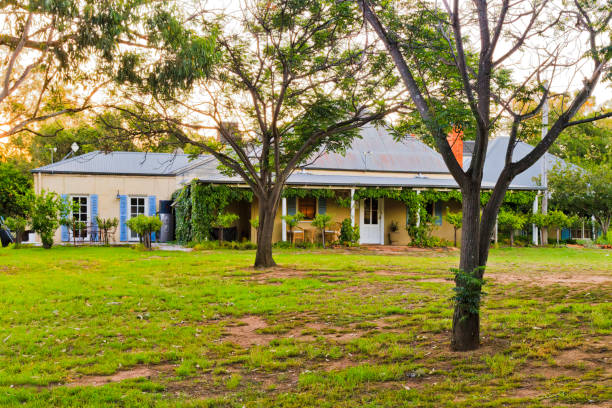 Dubbo Farm Cottage Sunset