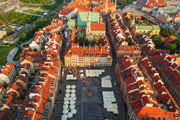 istock Market square in Warsaw 2158912263
