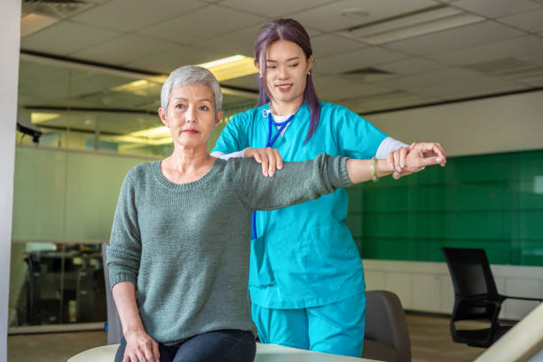 istock chiropractic, physiotherapy and rehabilitation for senior patient 2158933486