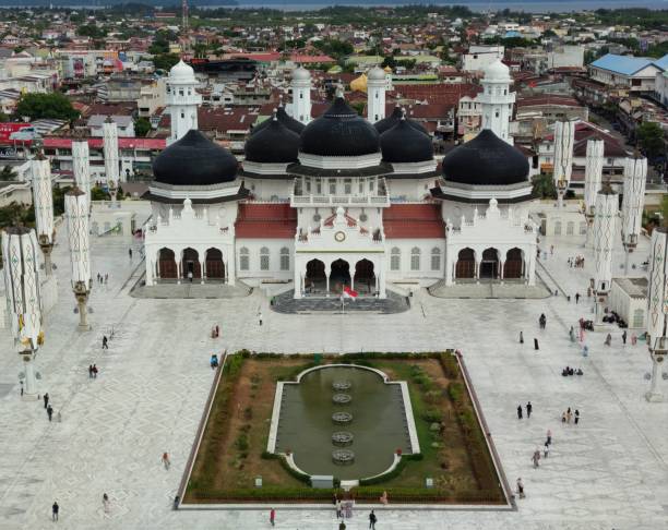 istock View of the Baiturrahman Grand Mousque 2159100657
