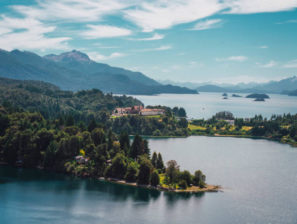istock A beautiful mountain range with a lake in the foreground 2159333964