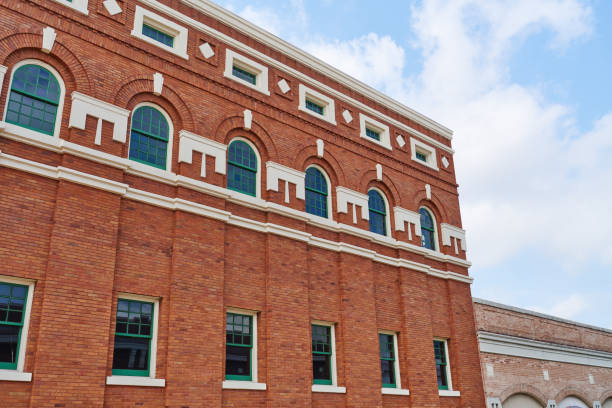 istock Brick Building in Tampa 2159537476