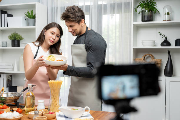 istock Influencers completely cooked spaghetti topped tomato sauce. Postulate. 2159625512