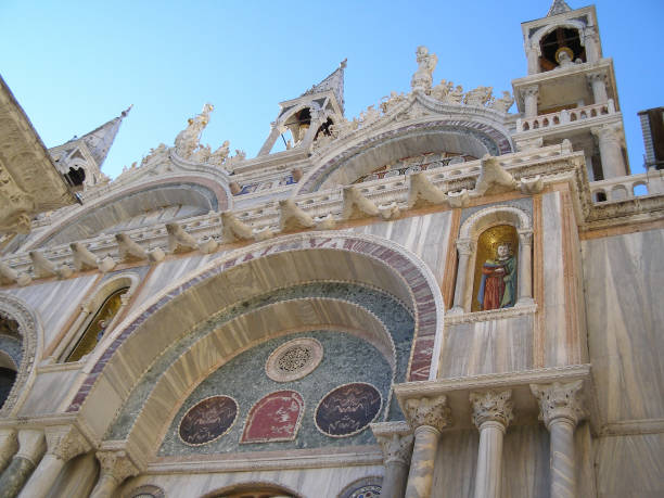 istock St Mark basilica church in Venice 2159690102