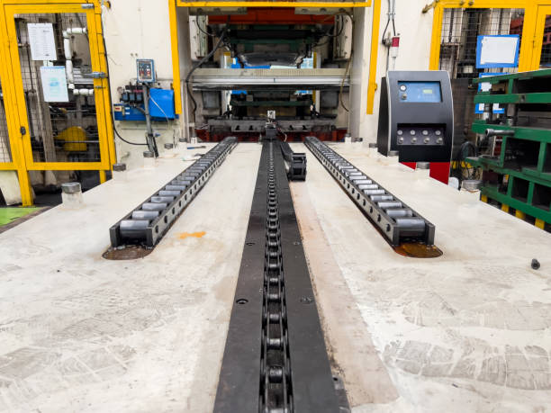 istock die change cart/roller conveyor for move mold to press machine (Soft focus) 2159907829