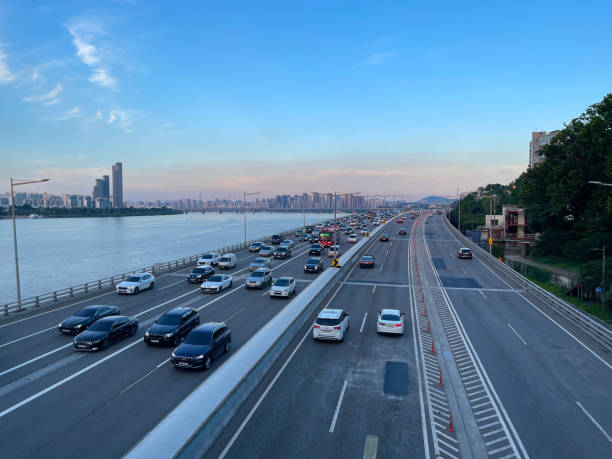 istock Seoul Han River Riverside Highways 2160013299