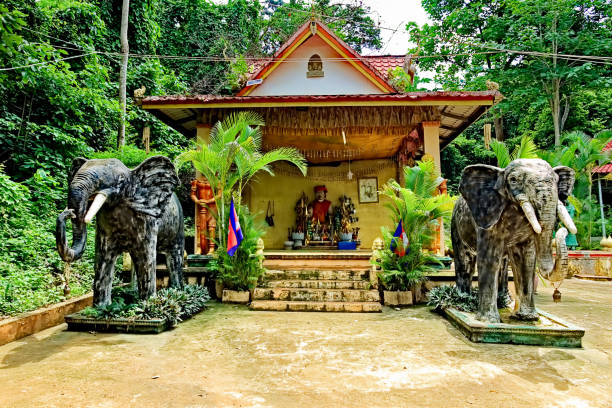 istock Hidden Emerald: Yeak Laom Volcanic Lake in Banlung 2160044140