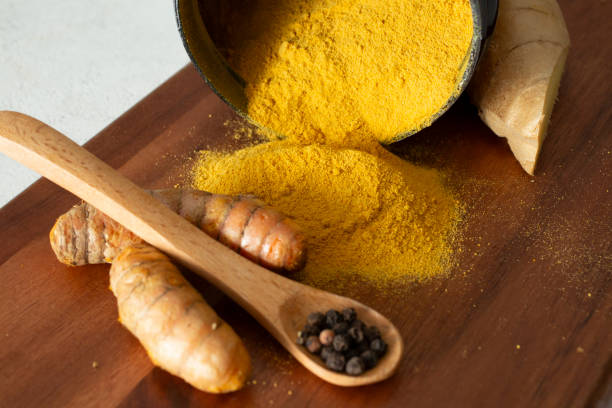 istock pile of turmeric powder 2160165025