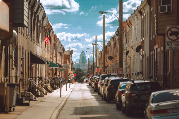 Philadelphia cityscape: a linear perspective of residential buildings overlooking a modern city Philadelphia cityscape: a linear perspective of residential buildings overlooking a modern city in Port Richmond Philadelphia, Pennsylvania, USA July 1, 2024 philadelphia street stock pictures, royalty-free photos & images