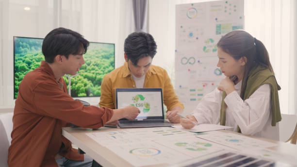 istock Team Discussion on ESG and Renewable Energy Strategies. 2160390911