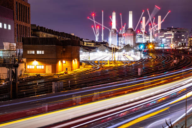 istock London at night England Europe 2160437379