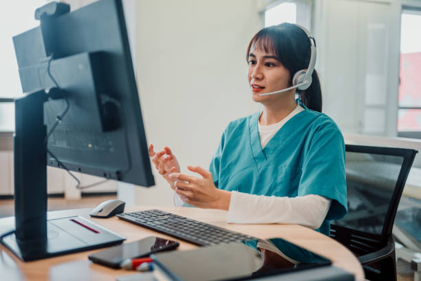 istock Bridging the Gap: How Technology Enhances Patient Consultations in Modern Clinics 2160478740
