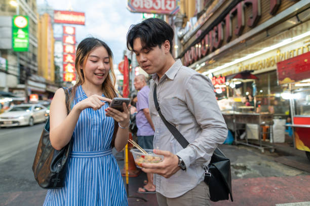 istock Couple Travel with gadget 2160585985