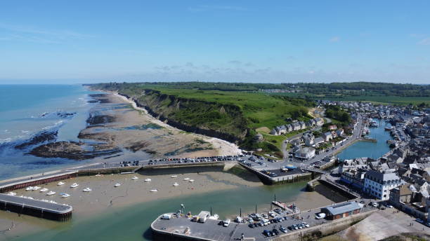 istock Port en bessin huppain 2160603185