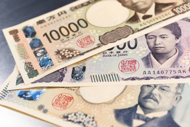 istock New Japanese Yen bank notes 2160664464