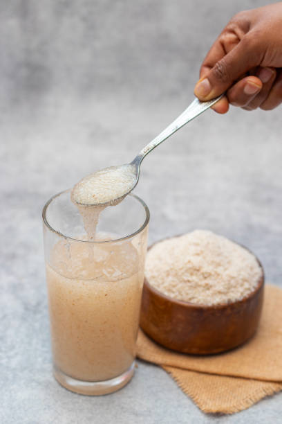 Refreshing Psyllium Husk Drink: Natural Fiber Boost for Digestive Health