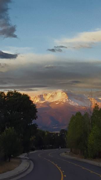 istock Colorado Sunrise 2160810884