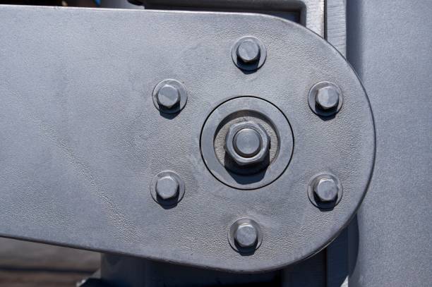 6 bolts in a silver plate