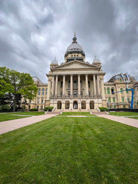 istock Front View of the Illinois State Capitol Building and Grounds 2160994944