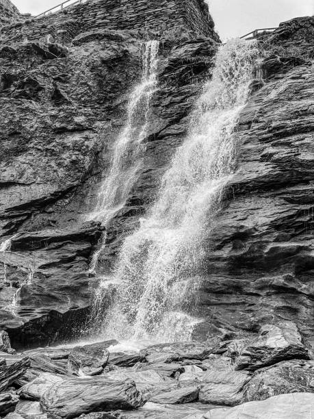 istock Walk towards Barras Nose, Tintagel, Cornwall 2160997370