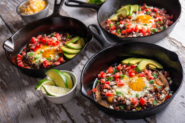 istock Skillet Huevos Rancheros 2161055478