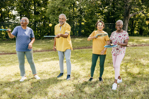 istock How many elderly people play tennis 2161062767