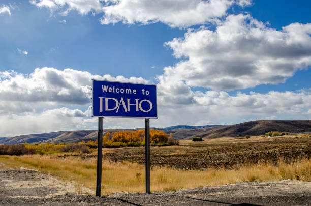 istock Welcome to Idaho Sign 2161237615