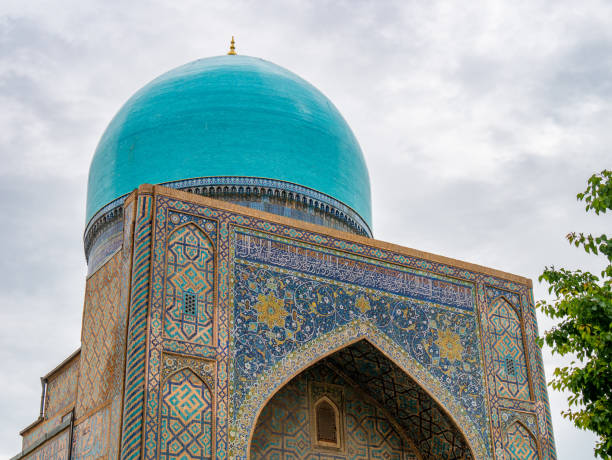 istock Tilla-Kari Mosque, Samarkand, Uzbekistan on a cloudy day - Landscape low angle shot 2161497421