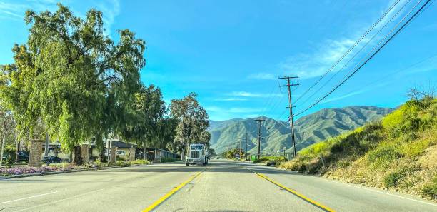 istock Trucking in California 2161518016