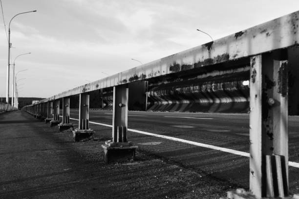 Pedestrian road along the highway.