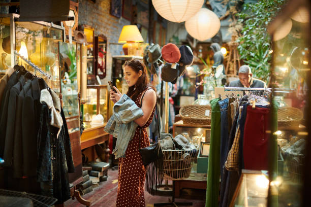 istock vintage shop shopper 2161579475