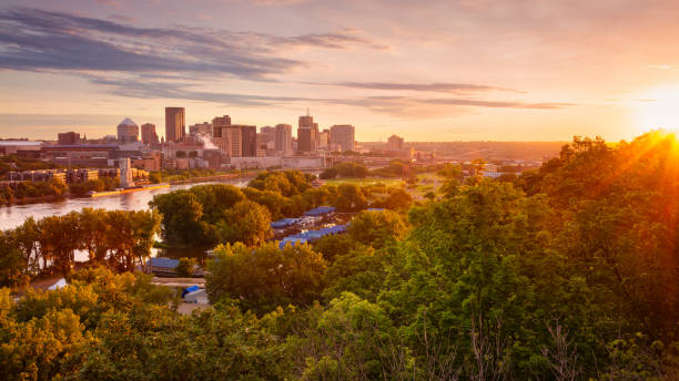 istock Saint Paul, Minnesota, USA. 2161585022