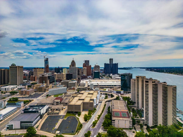 istock Detroit skyline 2161603828