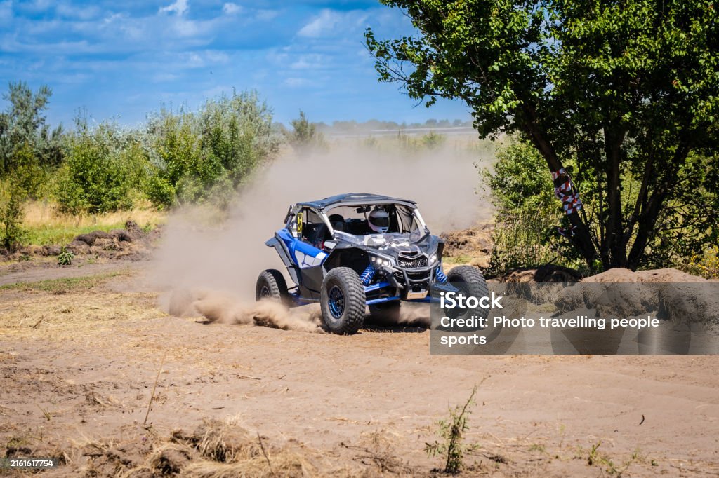 Hqrd Ride Hard Ride Utv On Sandy Road 4x4 Extreme Adrenalin Stock Photo ...