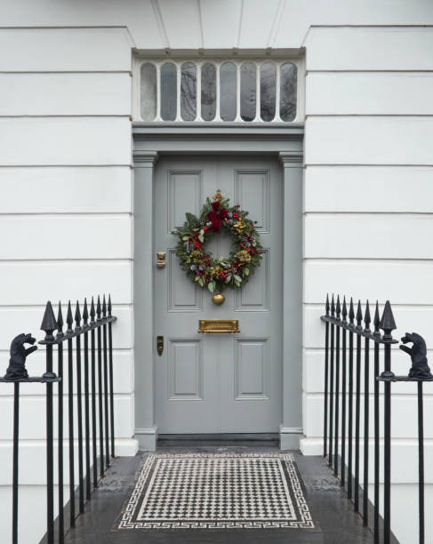 istock Christmas Door Wreath 2161641265