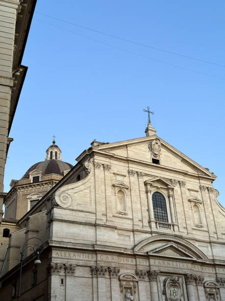 istock Road trip travel in italy diary 2161722646