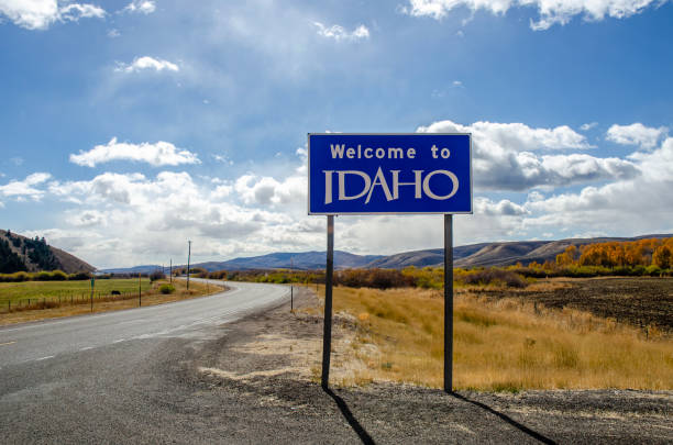 istock Welcome to Idaho Sign 2161784832