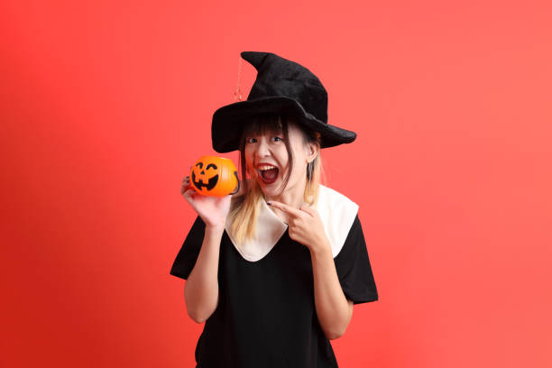 istock 20s Asian Woman Halloween 2162003784