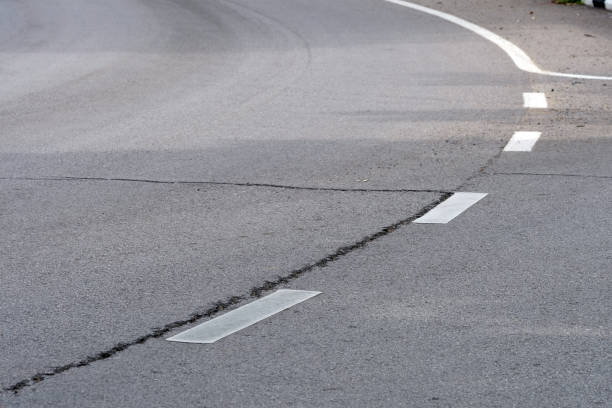 istock sign of traffic 2162132322