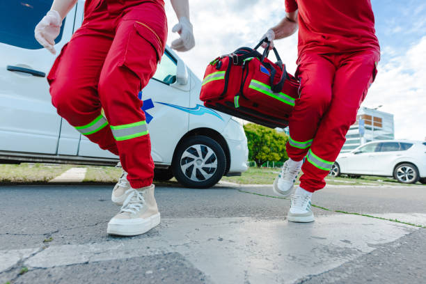 istock Urgent moments. Paramedics running 2162230153