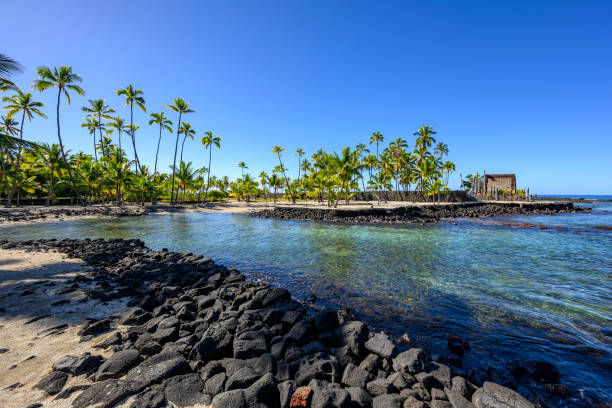 The beautiful Honaunau Bay on the west coast of Big Island, Hawaii