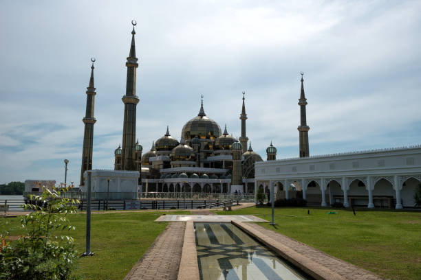 istock Crystal Mosque, Terengganu, Malaysia 2162333074