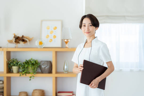 istock Esthetician middle-aged woman 2162335201
